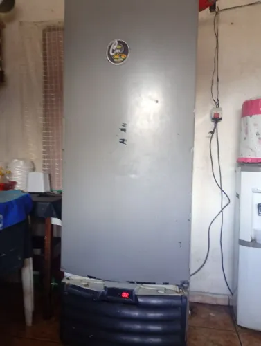 Frezer vertical Expositor