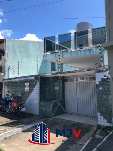 Alugo excelente casa com 3 quartos em Jatiúca - Maceió - AL
