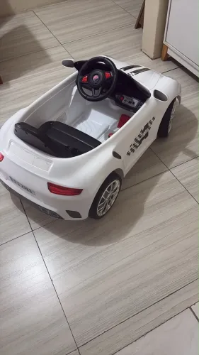 Vendo carro elétrico 