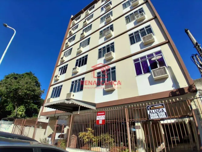 Excelente Apartamento com 2 Quartos no centro de Bangu - aluguel+ cond -R$ 1.800,00