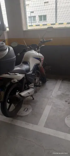 Vendo Titan Ex 2015, R$10mil