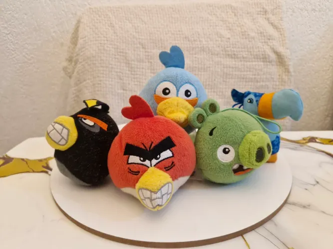 ANGRY BIRDS Coleção de 2015 - Linha McDonald's