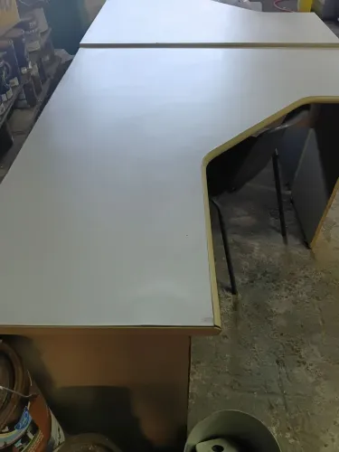 Mesa em L