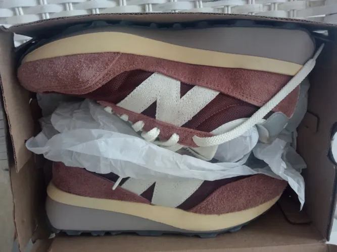 Tênis New Balance 40 Novo
