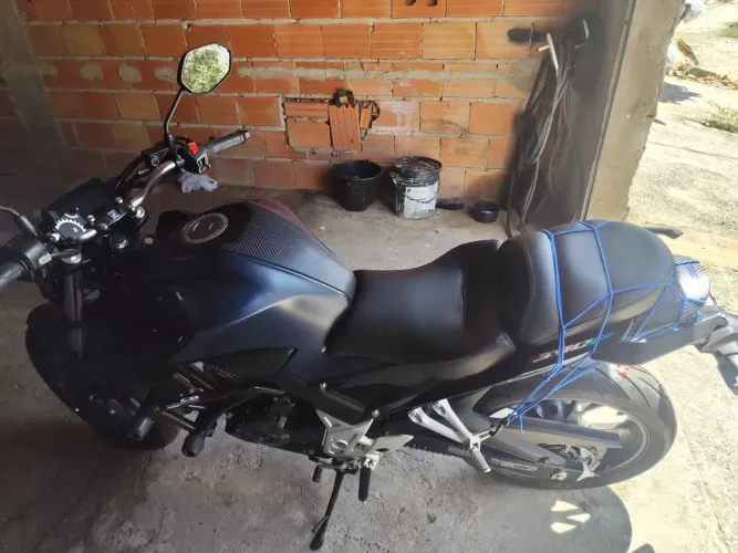 CB300F
