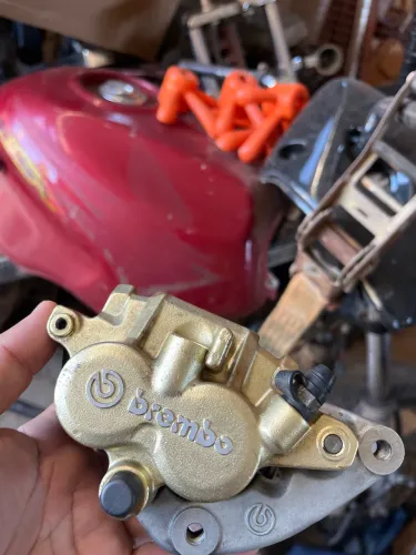 Pinça freio Cb 500 dianteira 