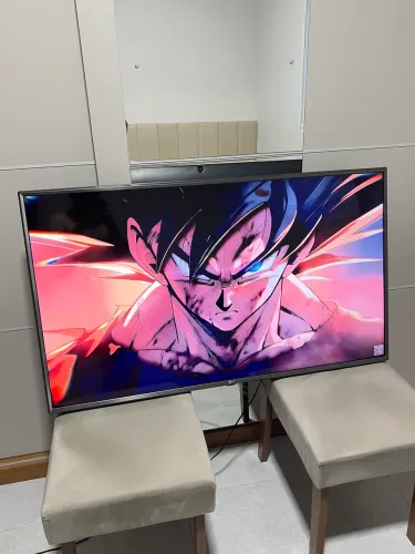 TV Smart 50? 4K controle magic com comando de voz e mouse