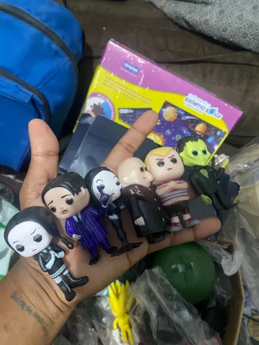 Kit Bonecos Família Addams e Personagens Colecionáveis 