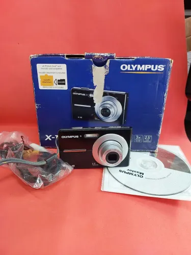 Câmera Olympus Digital X15 funcionando 