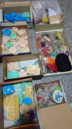 MATERIAL DE ARTESANATOS (BISCUIT E OUTROS)