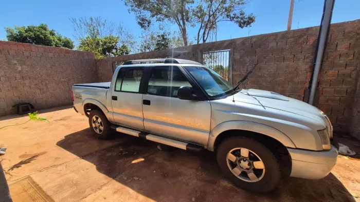 Chevrolet S10 Pick-up Exec. 2.8 4X4 CD TB Int.dies 2010