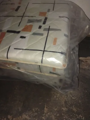 Cama box de solteiro de mola