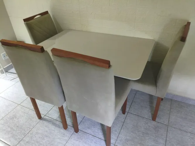 Mesa de Jantar 4 cadeiras 120x80