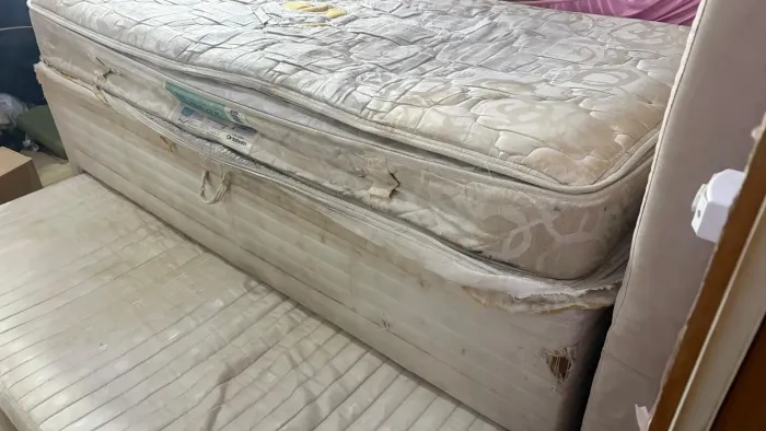 Cama box solteiro com Baú e cama auxiliar