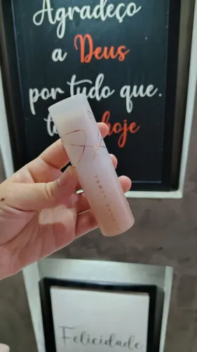 Base em Bastão Fenty Beauty Eaze Drop - Cor 1 / 4B1L (Original / Bom Estado)