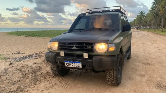 Mitsubishi Pajero GLS 3.0 V6 4P Mec. 1997