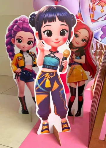 Display Guerreira do Kpop Huntrix