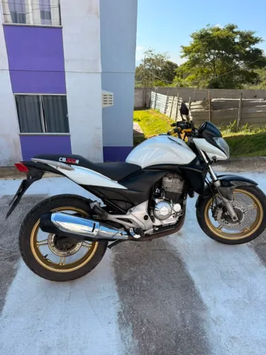 Cb 300r 2015