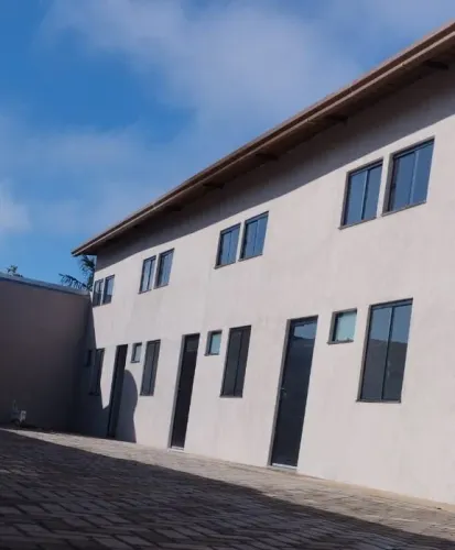 MINICASA NOVA 38m² com mezanino e energia solar inclusa (kitnet/loft)