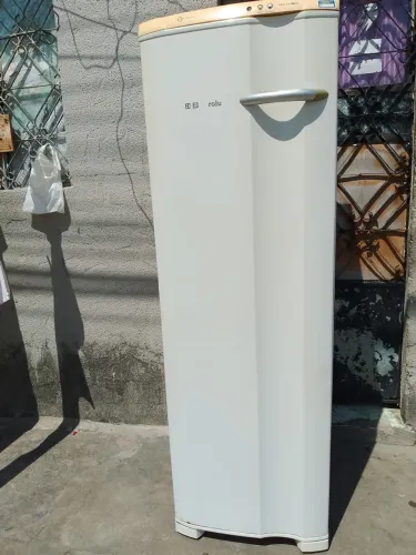 Vende se um friesser