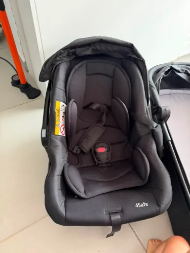 Bebê conforto para carro
