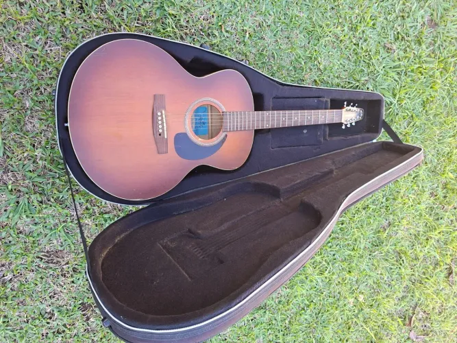 Violão profissional da Seagull Entourage Mini Jambo acustic impecável 
