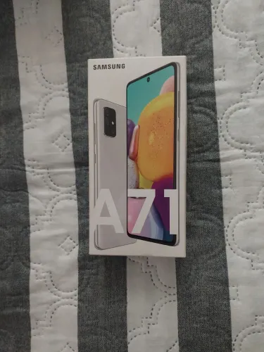 Samsung Galaxy A71 -Cinza - 128GB - Ótimo Estado!