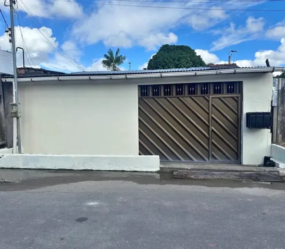 - Casa no São Bernardo