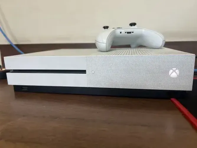 Xbox One S 1tb Branco