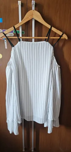 Blusa manga flare