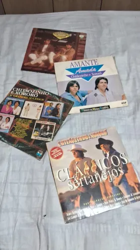 kit 4 LPs Chitãozinho & Xororó - Clássicos e Grandes Sucessos