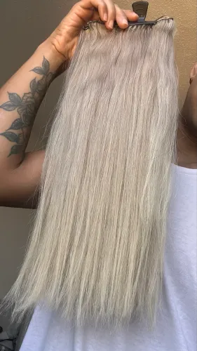 Vendo cabelo humano loiro 45 centímetros, 137 g