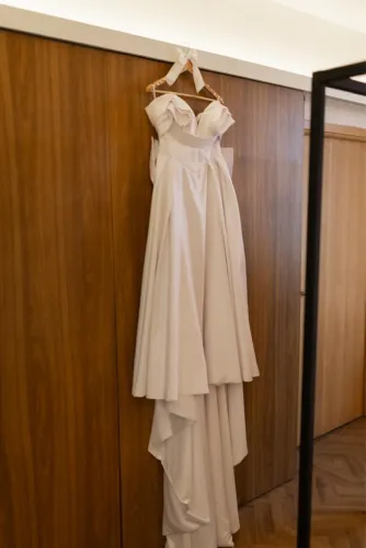 Vestido de noiva assinado por design renomado 