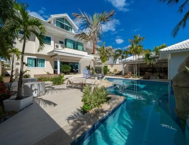 CASA 5 SUÍTES DE 1000M² - CONDOMÍNIO SANTA MÔNICA JARDINS - BARRA DA TIJUCA