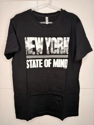 camiseta preta new york g