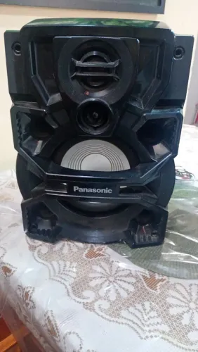 02 Caixa de som Panasonic 