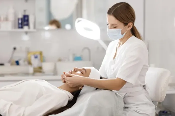 Estagiaria Biomedicina Estética 