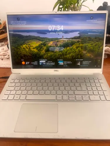 Notebook Dell Inspiron 5590 - i5 - 10a Geração - Windows 11- 8GB RAM - 1TB - SSD