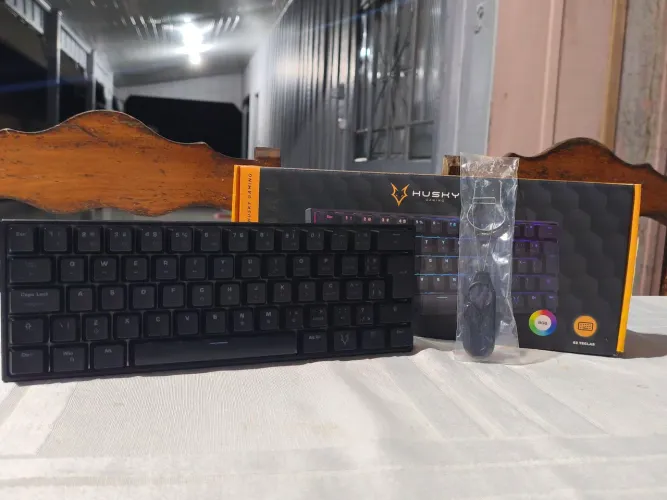 Teclado Husky Blizzard preto