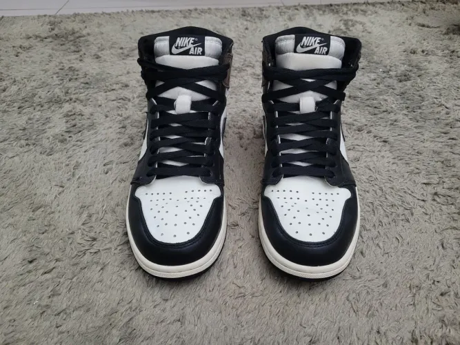 Air jordan 1 high dark mocha 
