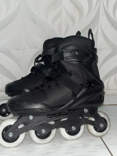 Patins Oxer Byte seminovo TAM:39/40
