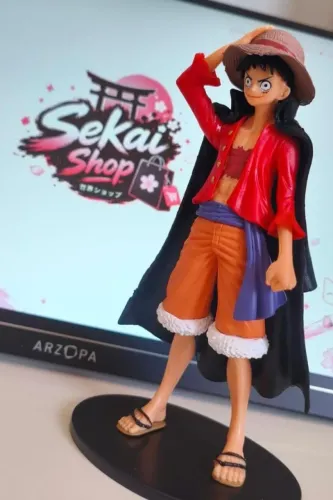 Action figure - Luffy<br>Valor - R$80