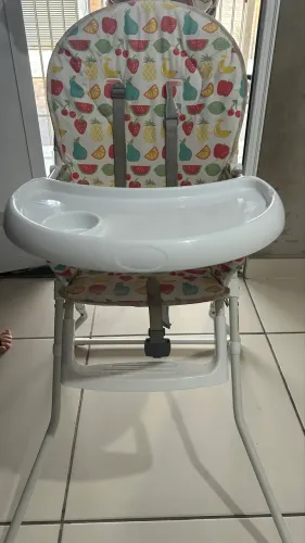 Cadeira de alimentação 