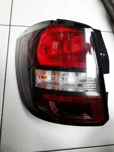 Lanterna Traseira Esquerda Chevrolet Spin 2016 Original
