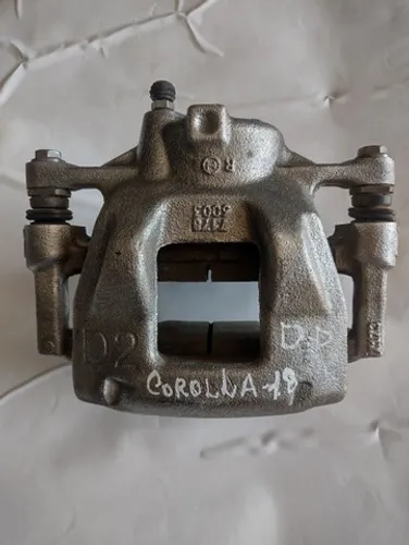 Pinça de freio TOYOTA Corolla 1.8 2.0 2015 2016 2017 2018 2019 ORIGINAL.