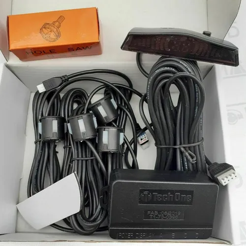 Sensor de estacionamento. TechOne.  Na cor preto fosco.  Novo. Instalado.