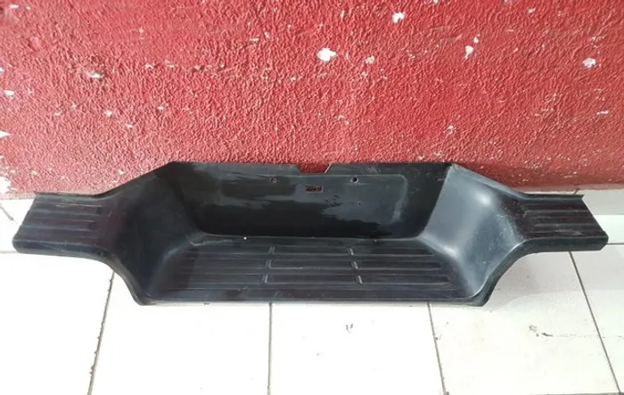 Moldura da placa parachoque Traseiro Hillux 2016 R$300,00