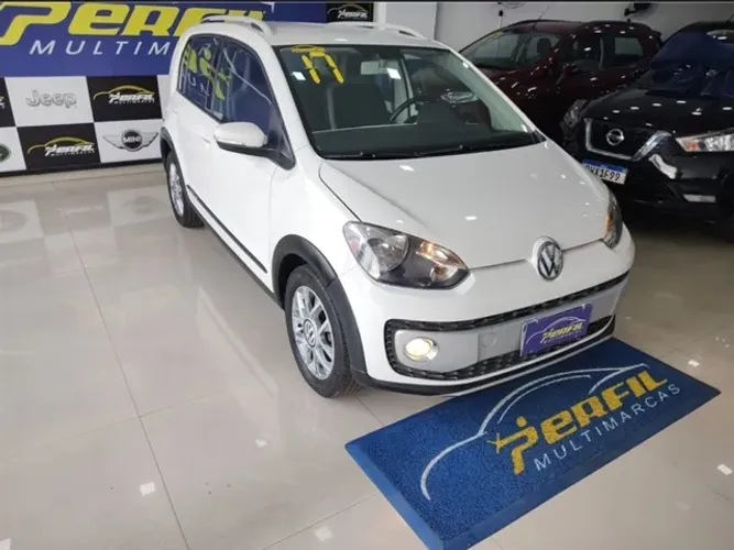 Volkswagen Up Cross 2017 Flex (Financiamos sem Burocracia e Por Telefone)