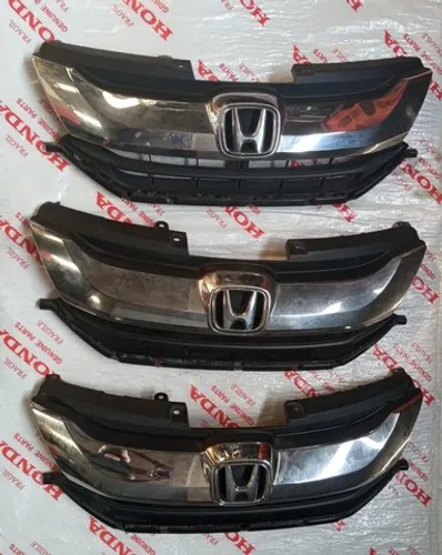 Grade preta e cromada Honda city 15/18