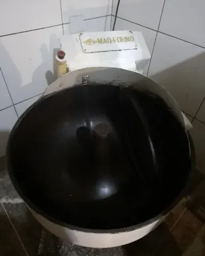 Vendo Masseira Maqforno 100KG de massa / 75 kg de farinha